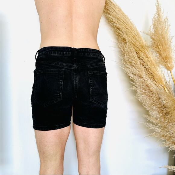 MENS ASOS DESIGN Black Denim Jean Mini 4" Inseam Casual Short Shorts Jeans 32 - Picture 4 of 13